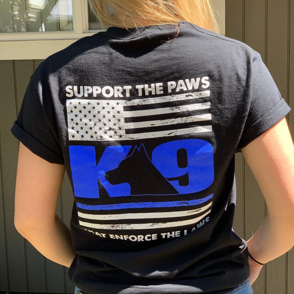 T-Shirt Support The Paws That Enforce The Laws